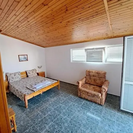 Family California 3*