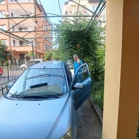 招待所 Family California 普里莫尔斯科