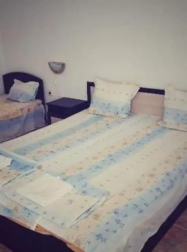 Family California 3*